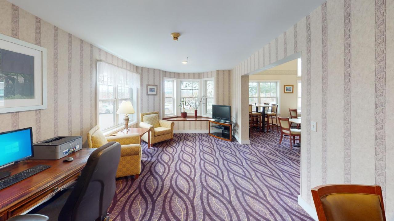 Smart Suites, Ascend Hotel Collection South Burlington Bagian luar foto