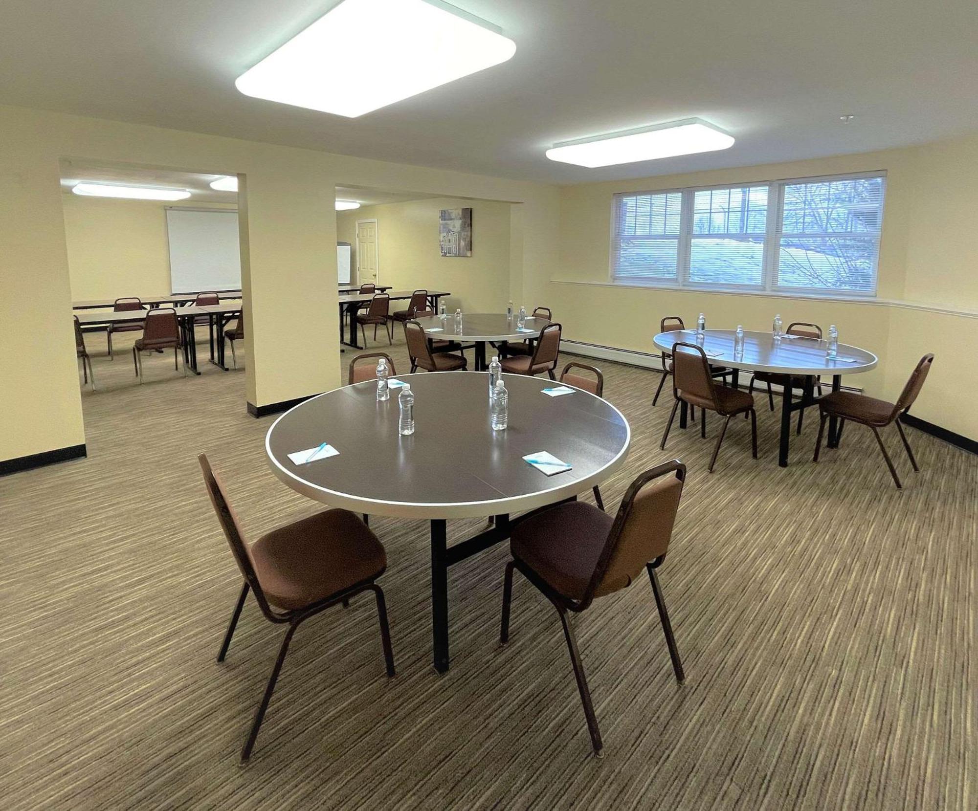 Smart Suites, Ascend Hotel Collection South Burlington Bagian luar foto