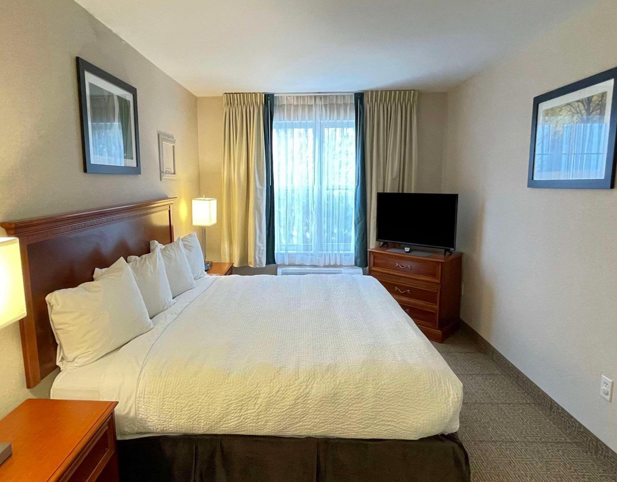 Smart Suites, Ascend Hotel Collection South Burlington Bagian luar foto