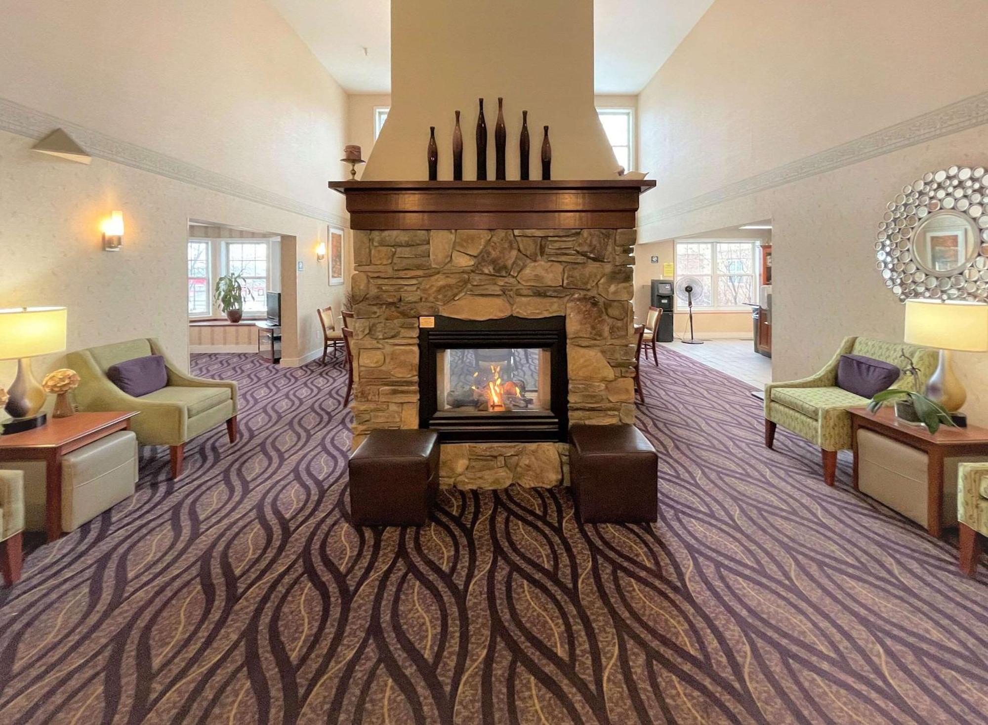 Smart Suites, Ascend Hotel Collection South Burlington Bagian luar foto